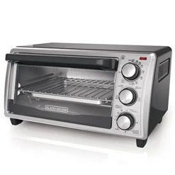 Black & Decker 4-Slice Toaster Oven, Even Toast Technology, Fits A 9" Pizza, Black