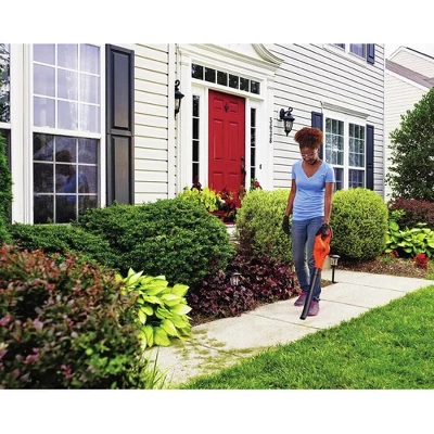 Black & Decker LCC221 20V MAX Lithium-Ion Cordless String Trimmer And Sweeper Combo Kit (1.5 Ah) - Image 3