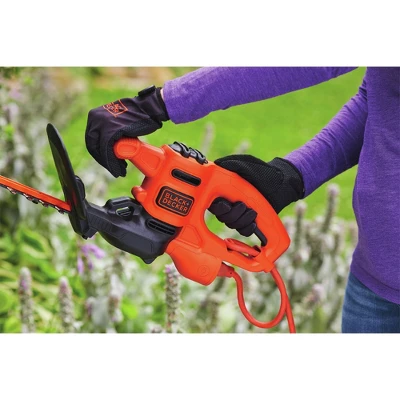 Black & Decker BEHT100 120V 3 Amp Brushed 16 In. Corded Hedge Trimmer - Image 6