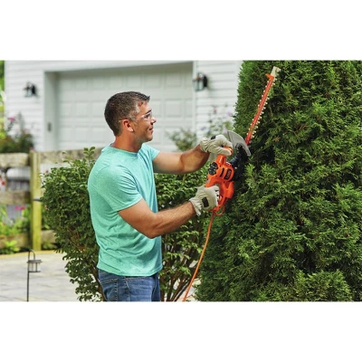 Black & Decker 16" SAWBLADE Electric Hedge Trimmer (Tool Only) - Image 6